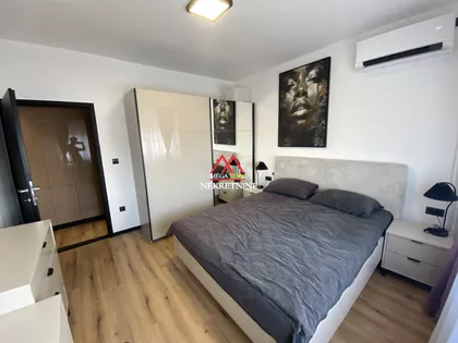 Bulevar Cara Lazara | 4zida.rs