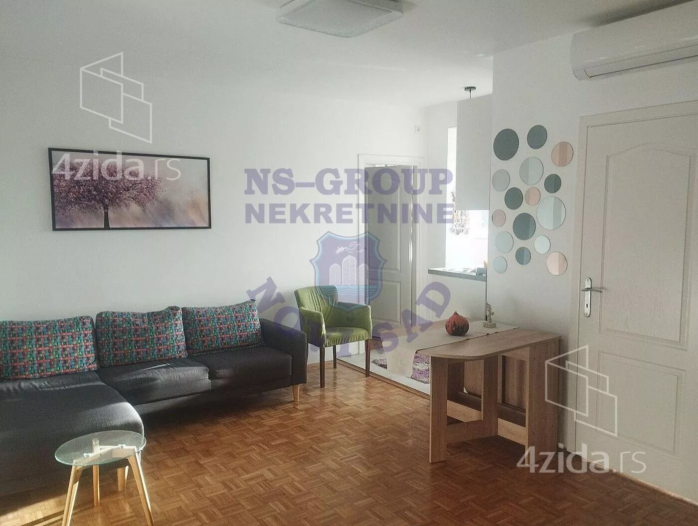 Troiposoban stan | 4zida