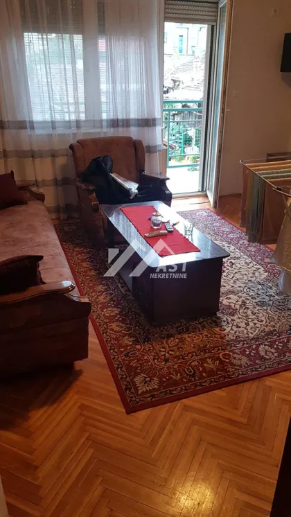 Žitni trg | 4zida.rs