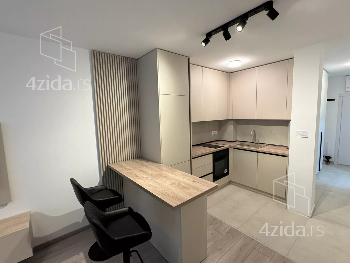 Garsonjera | 4zida