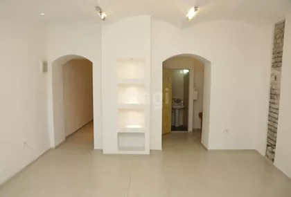 Cara Uroša | 4zida.rs