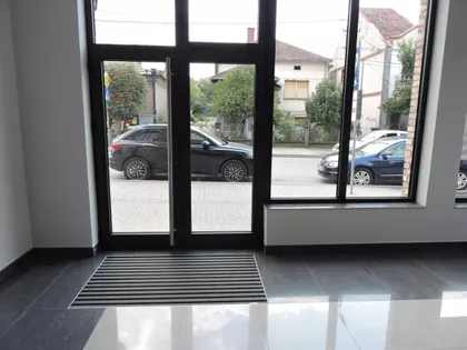 Gradske lokacije | 4zida.rs