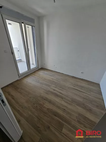 Bulevar Patrijarha Pavla (Somborski Bulevar) | 4zida.rs