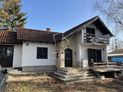 Čede Pavlovića | 4zida.rs