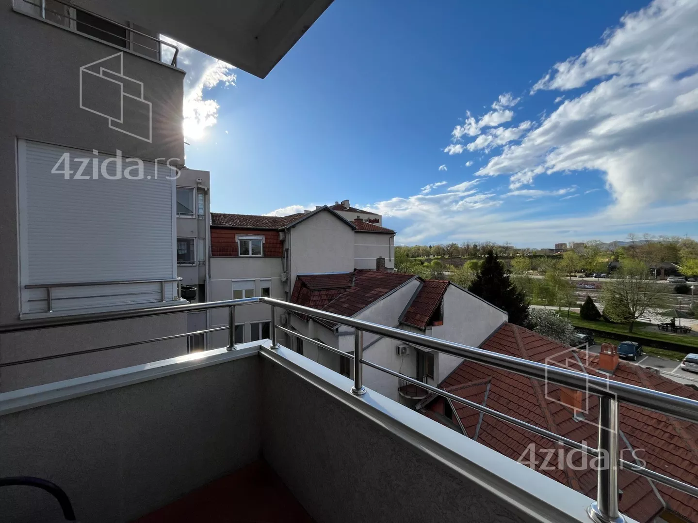 Garsonjera | 4zida