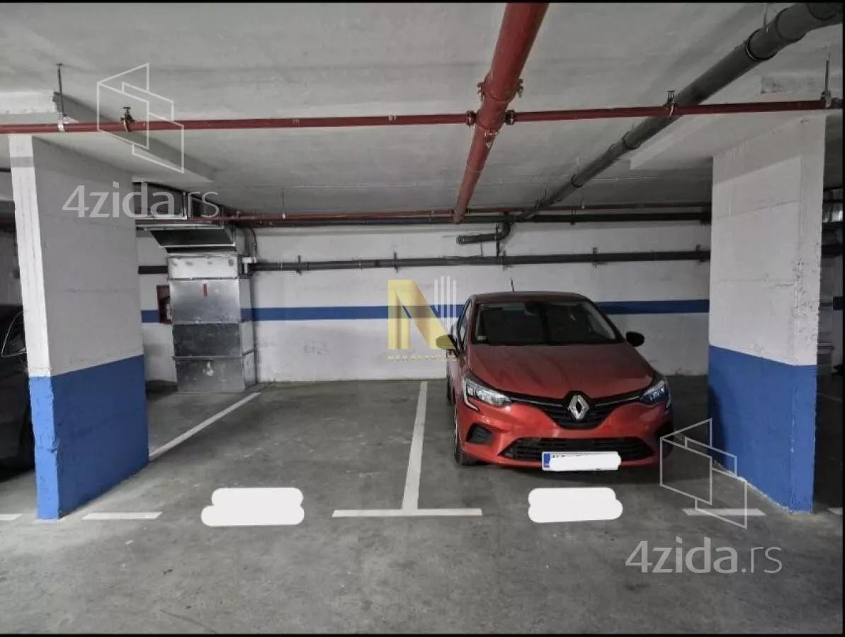 Garaža/Parking | 4zida