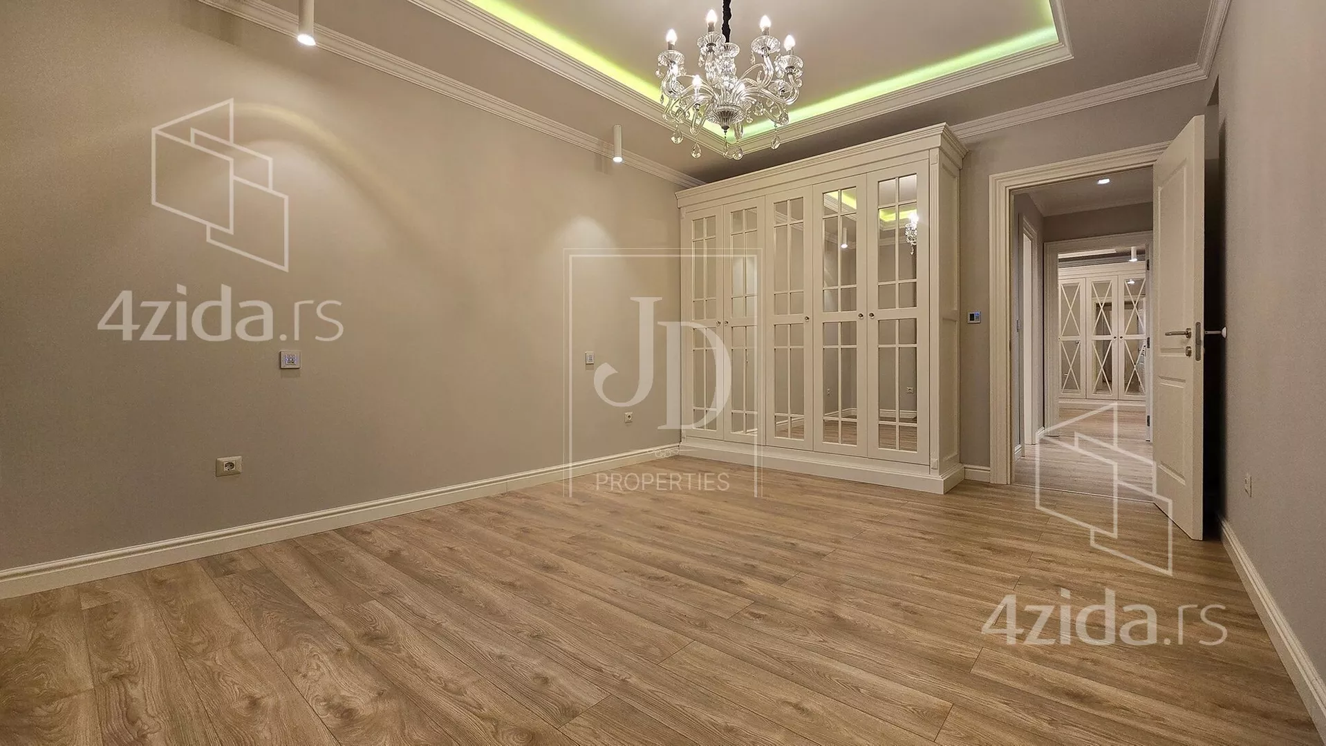 Petosoban stan | 4zida