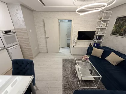 Adamovićevo Naselje | 4zida.rs