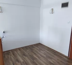 Železnička stanica, Banatić, Gradske lokacije, Novi Sad, 2.0 stan | 4zida.rs
