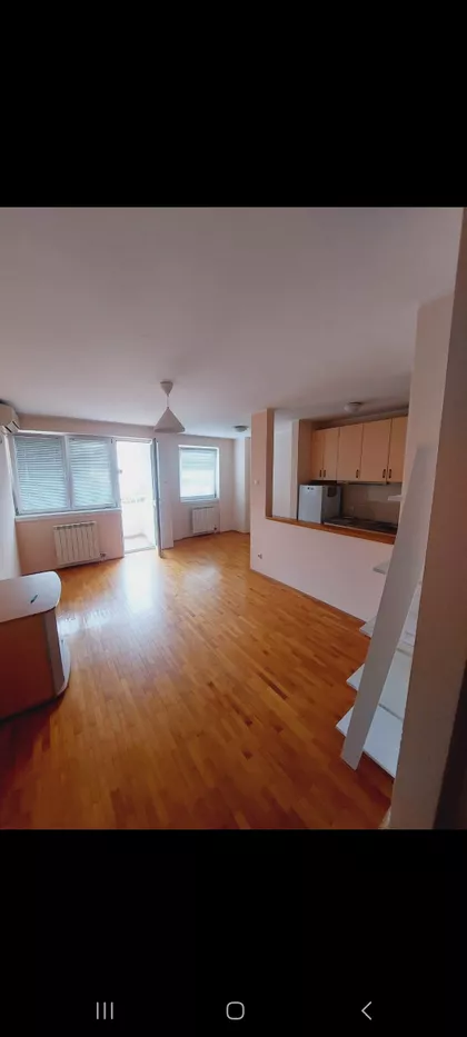 Miloja Zakića 18 | 4zida.rs