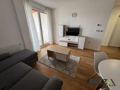Bulevar Patrijarha Pavla (Somborski Bulevar) | 4zida.rs