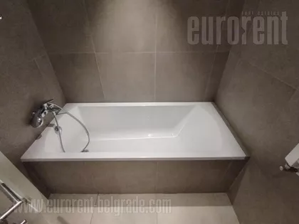 BEOGRAD NA VODI | 4zida.rs