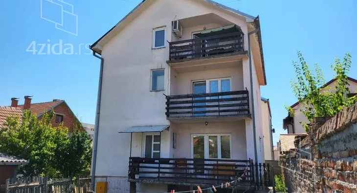 Kuća | 4zida