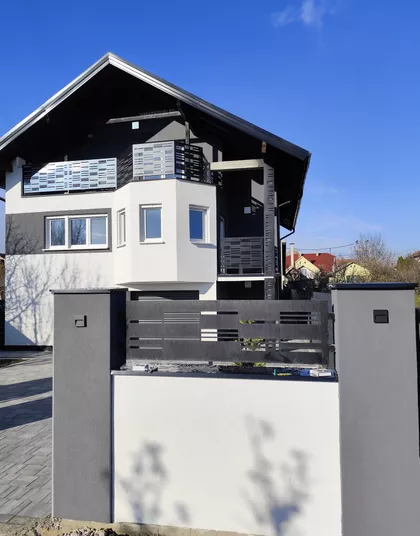 Kninska 95b | 4zida.rs