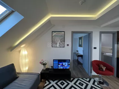 Emilijana Josimovića | 4zida.rs