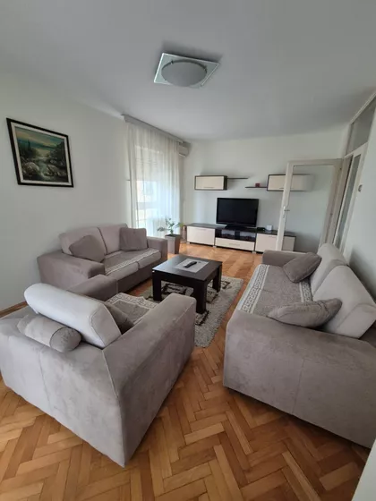 Ilije Strele 6 | 4zida.rs