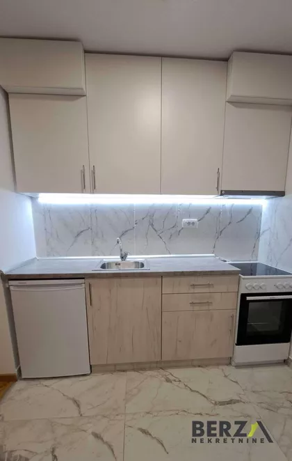 Novo Naselje | 4zida.rs