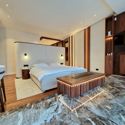 Lamartinova | 4zida.rs