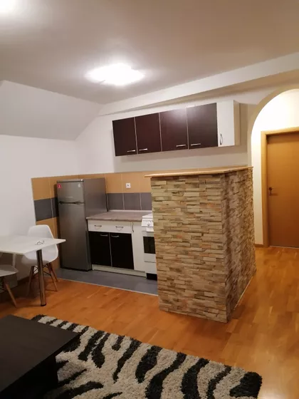 Ćirpanova | 4zida.rs