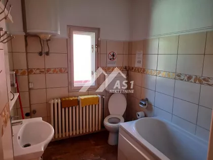 Jovana Subotića | 4zida.rs