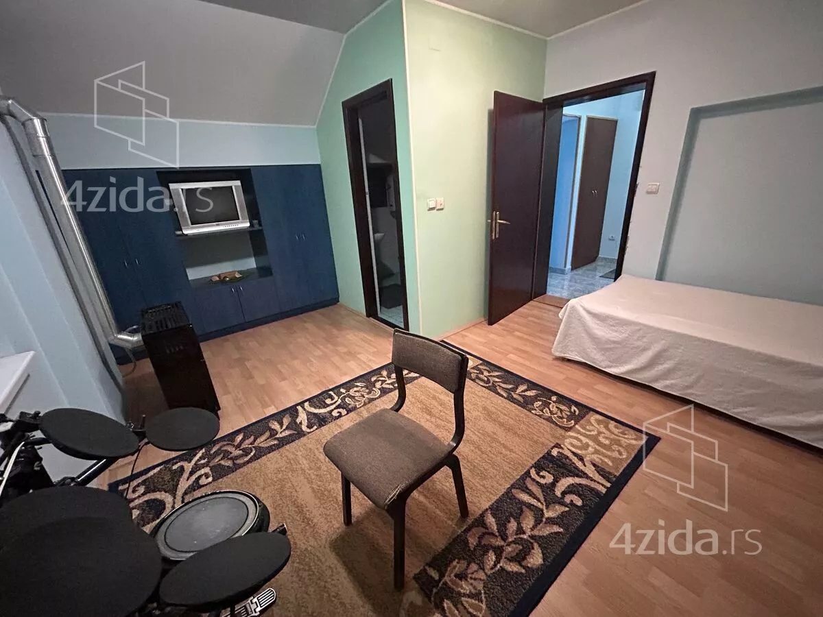 3-etažna kuća | 4zida
