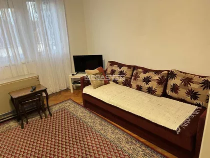 Radnih akcija | 4zida.rs