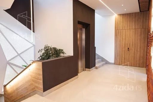 Kancelarija | 4zida