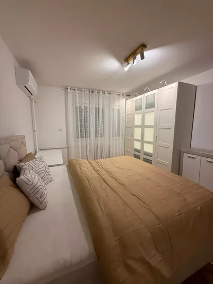 Žarkovačka 13 | 4zida.rs