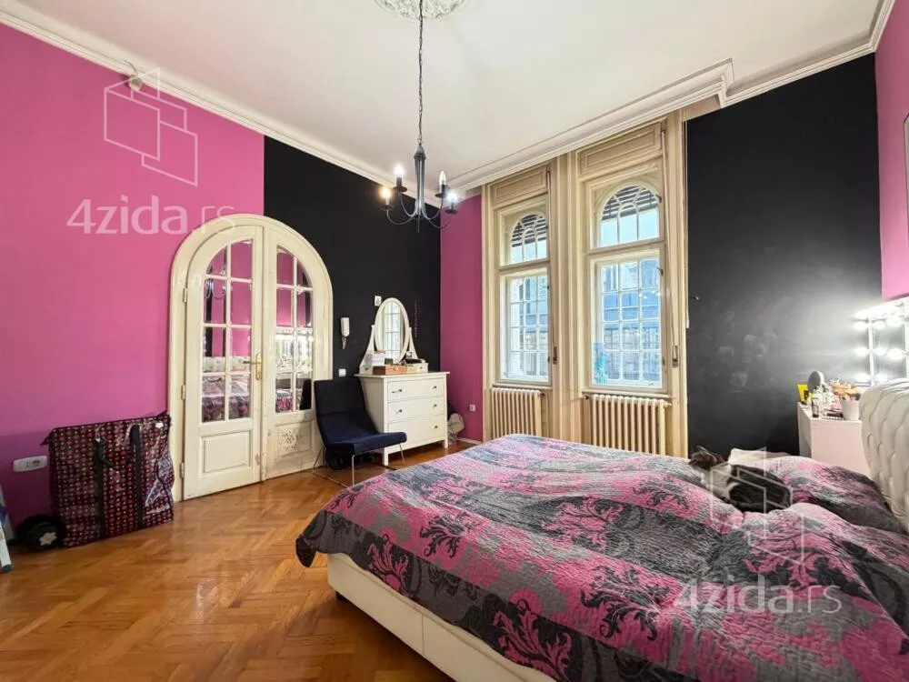 Petoiposoban stan | 4zida