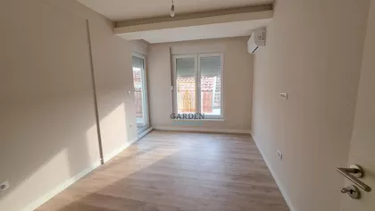 Šumadijska | 4zida.rs