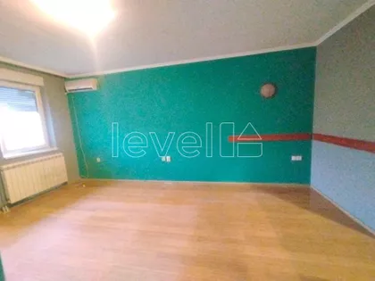 Nova Detelinara | 4zida.rs