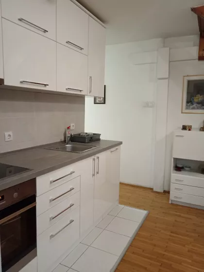 Nova Detelinara | 4zida.rs