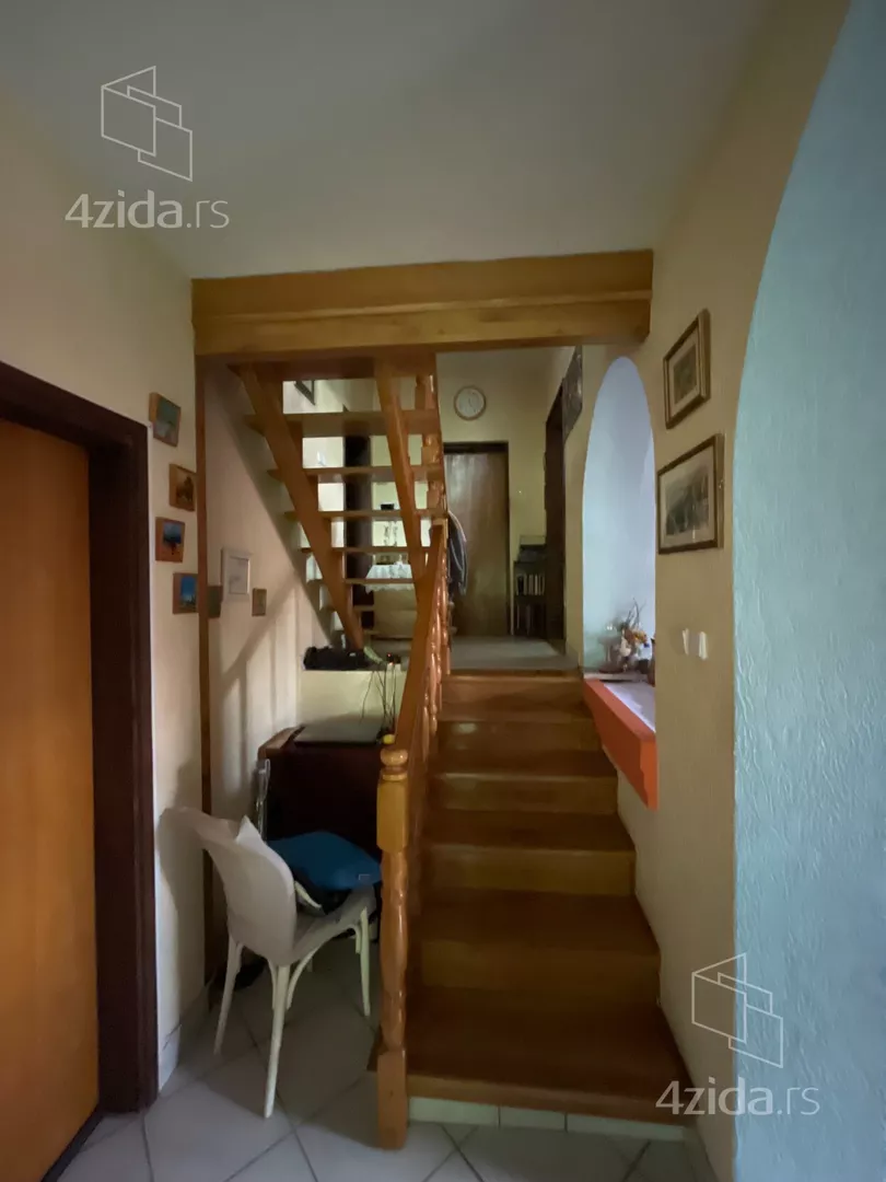 3-etažna kuća | 4zida