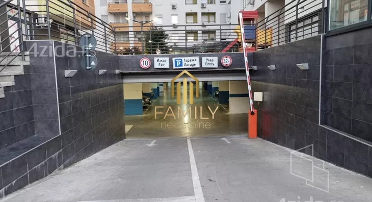 Garaža | 4zida