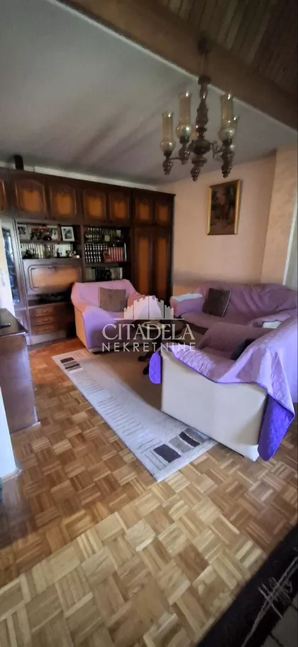 Cerski Venac | 4zida.rs