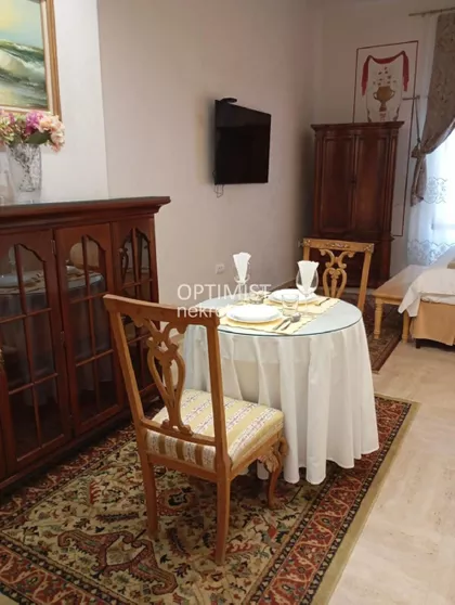 Maršala Birjuzova | 4zida.rs