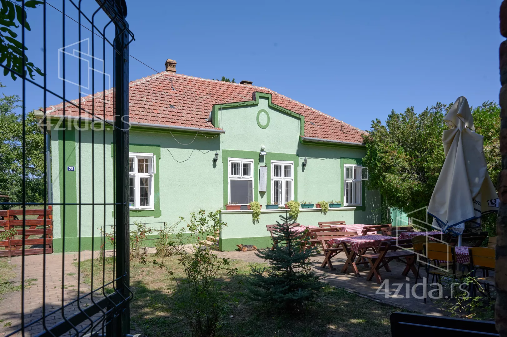 Kuća · 144 m² · Kikinda