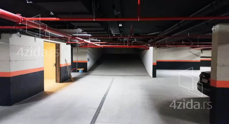 Parking | 4zida