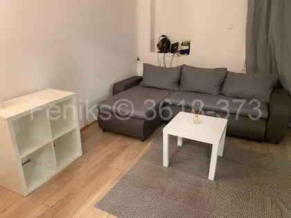 Vukov Spomenik | 4zida.rs