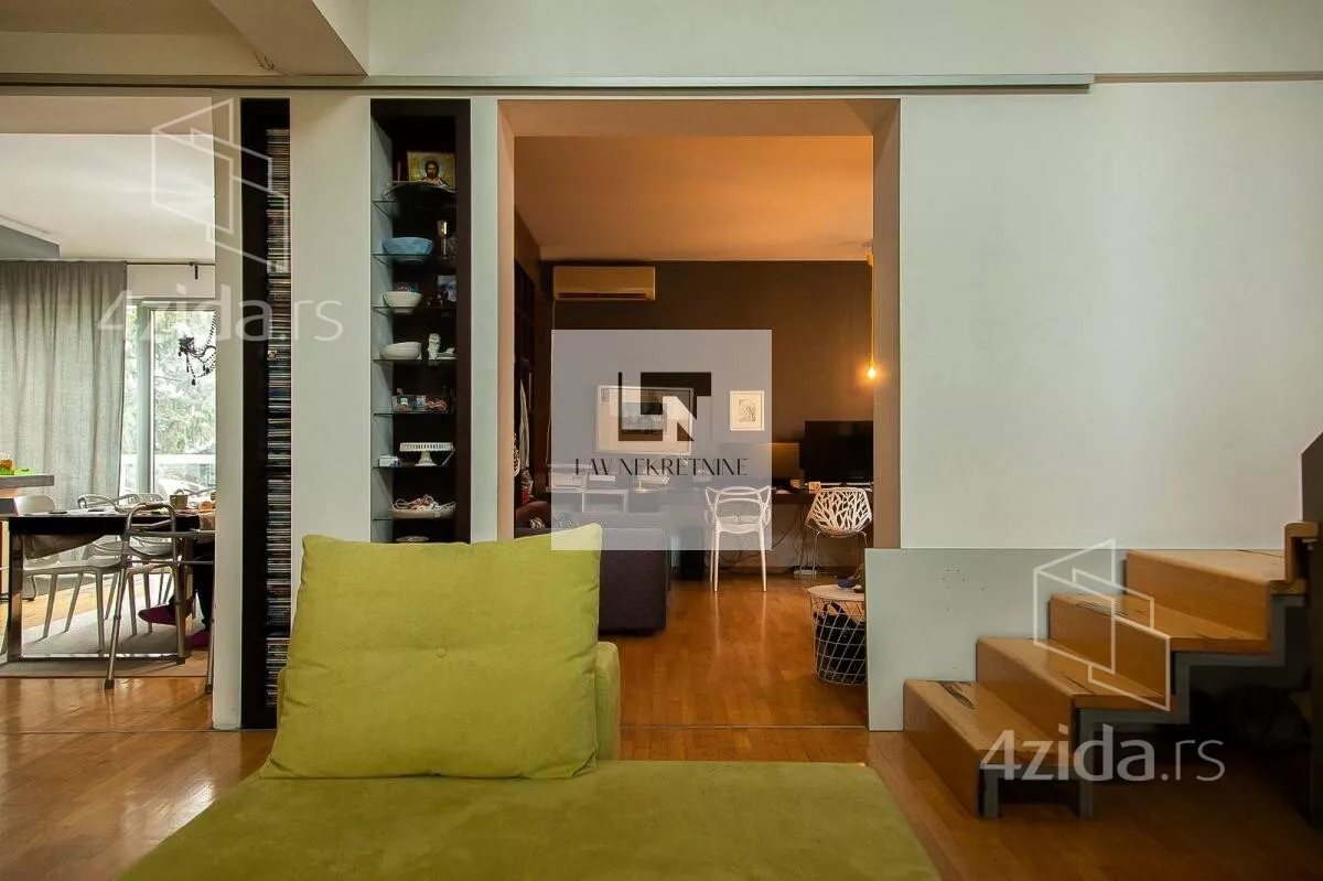 Petosoban stan | 4zida