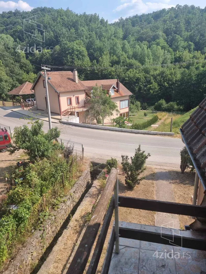 3-etažna kuća | 4zida