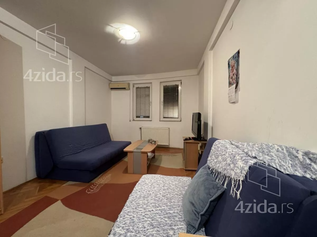 Garsonjera | 4zida