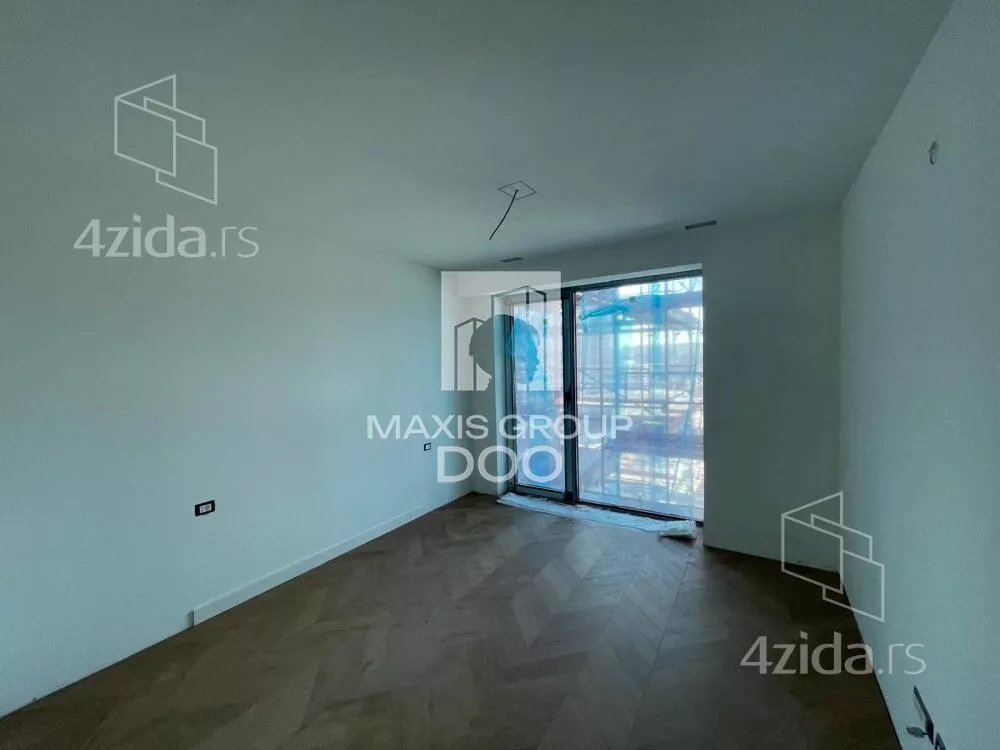 Četvoroiposoban stan | 4zida