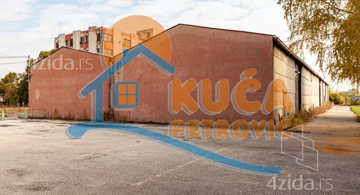 Lokal | 4zida