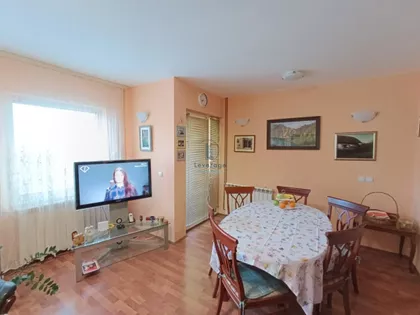 Vladimira Ćorovića | 4zida.rs