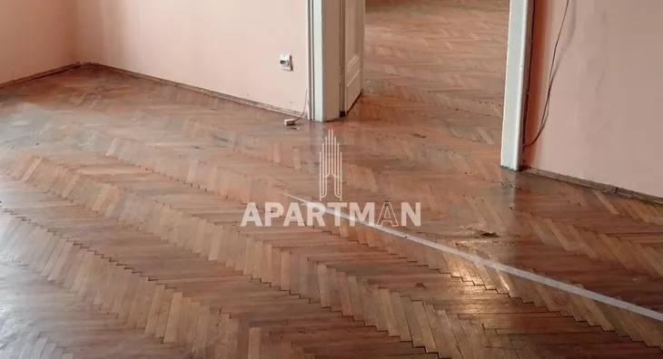 Četvoroiposoban stan | 4zida