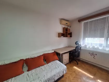 Jug Bogdana 24 | 4zida.rs