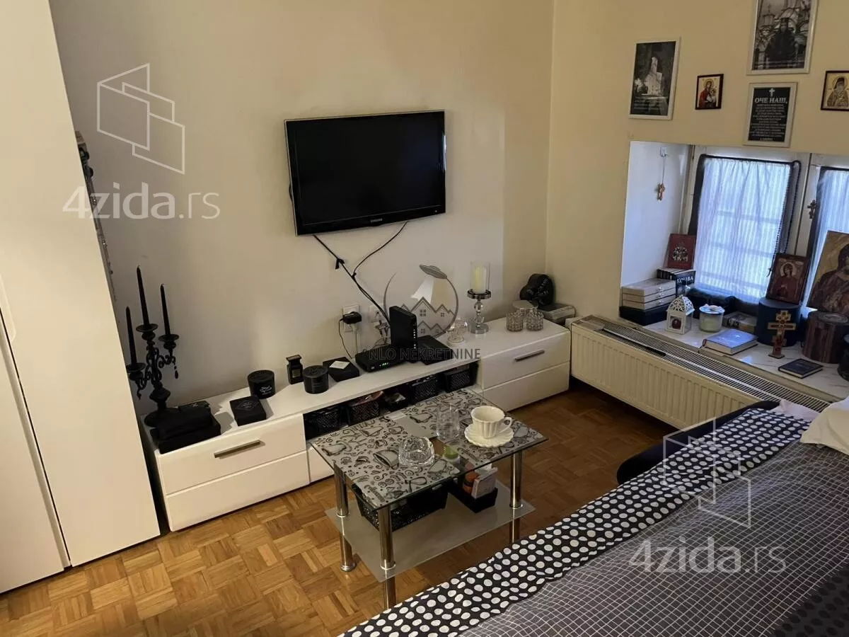 Garsonjera | 4zida