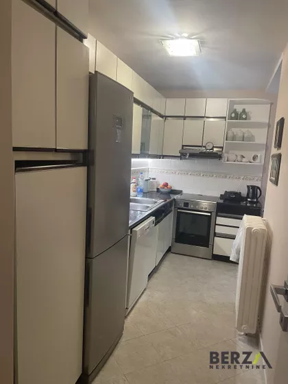 Novo Naselje | 4zida.rs