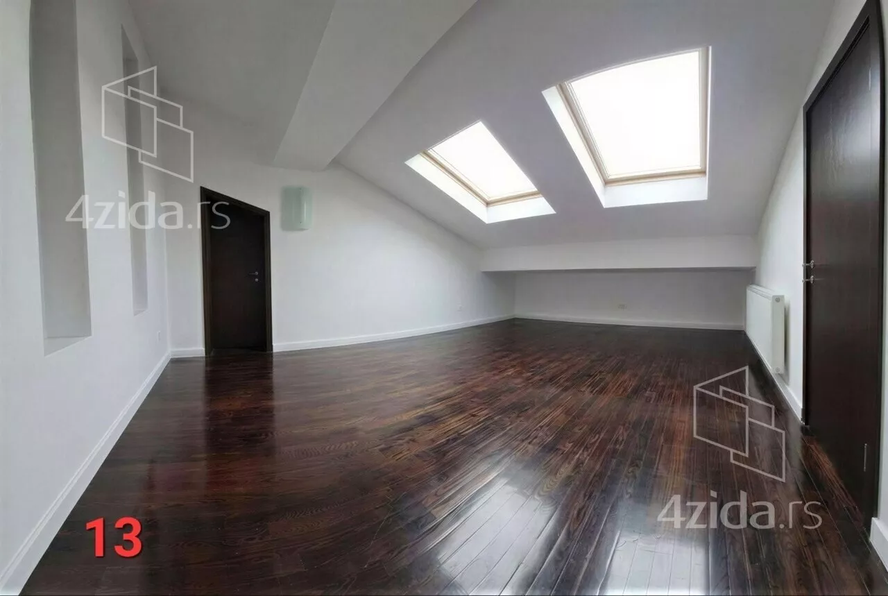 Petosoban stan | 4zida